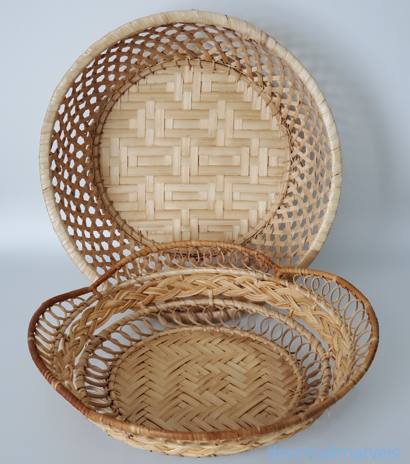 VTG Translvania Rustic Serving Baskets Hand Made Sustainable  Natural Straw