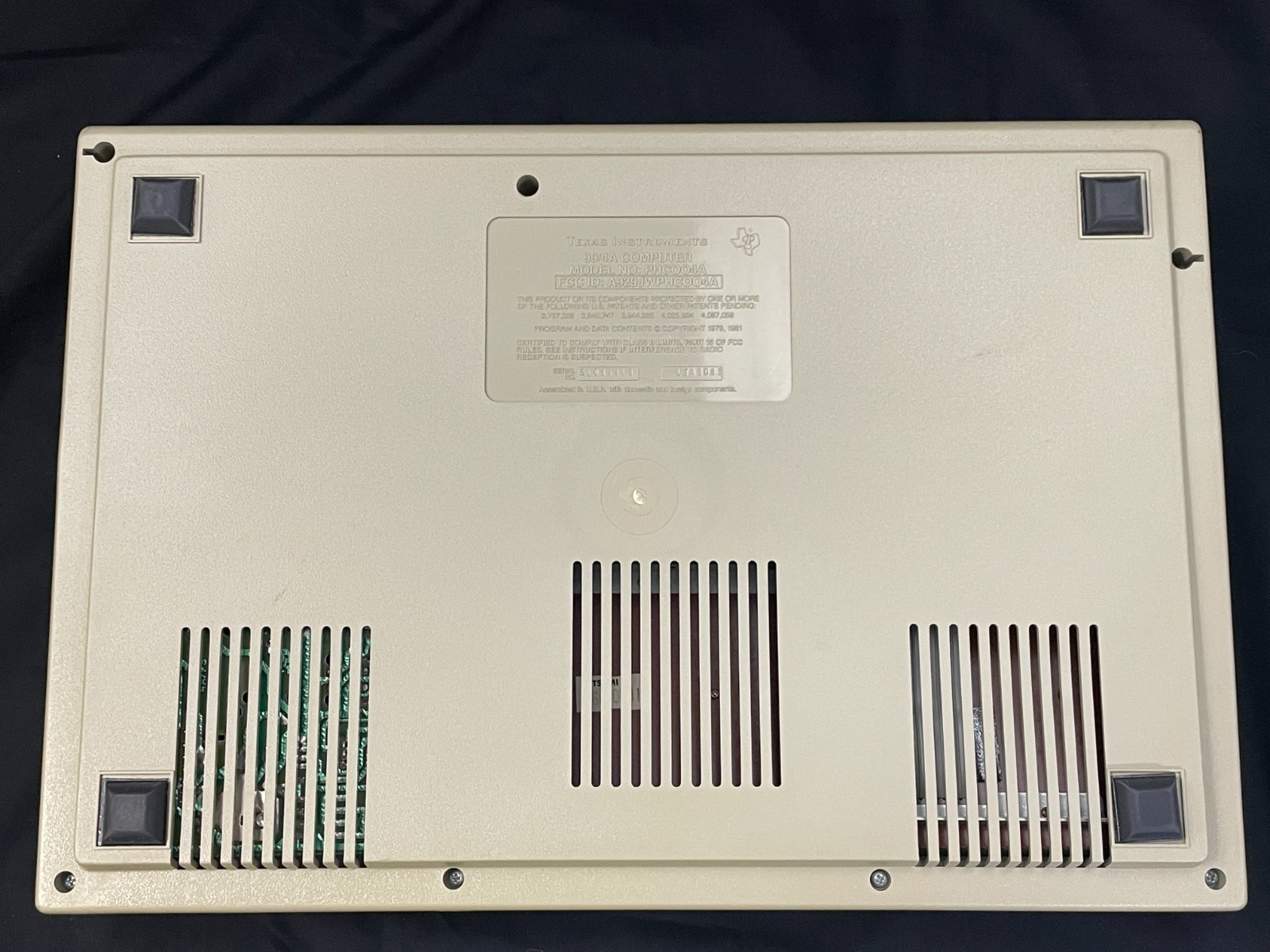 TI-99/4a Computer - Texas Instruments Model PHCOO4A - UNTESTED