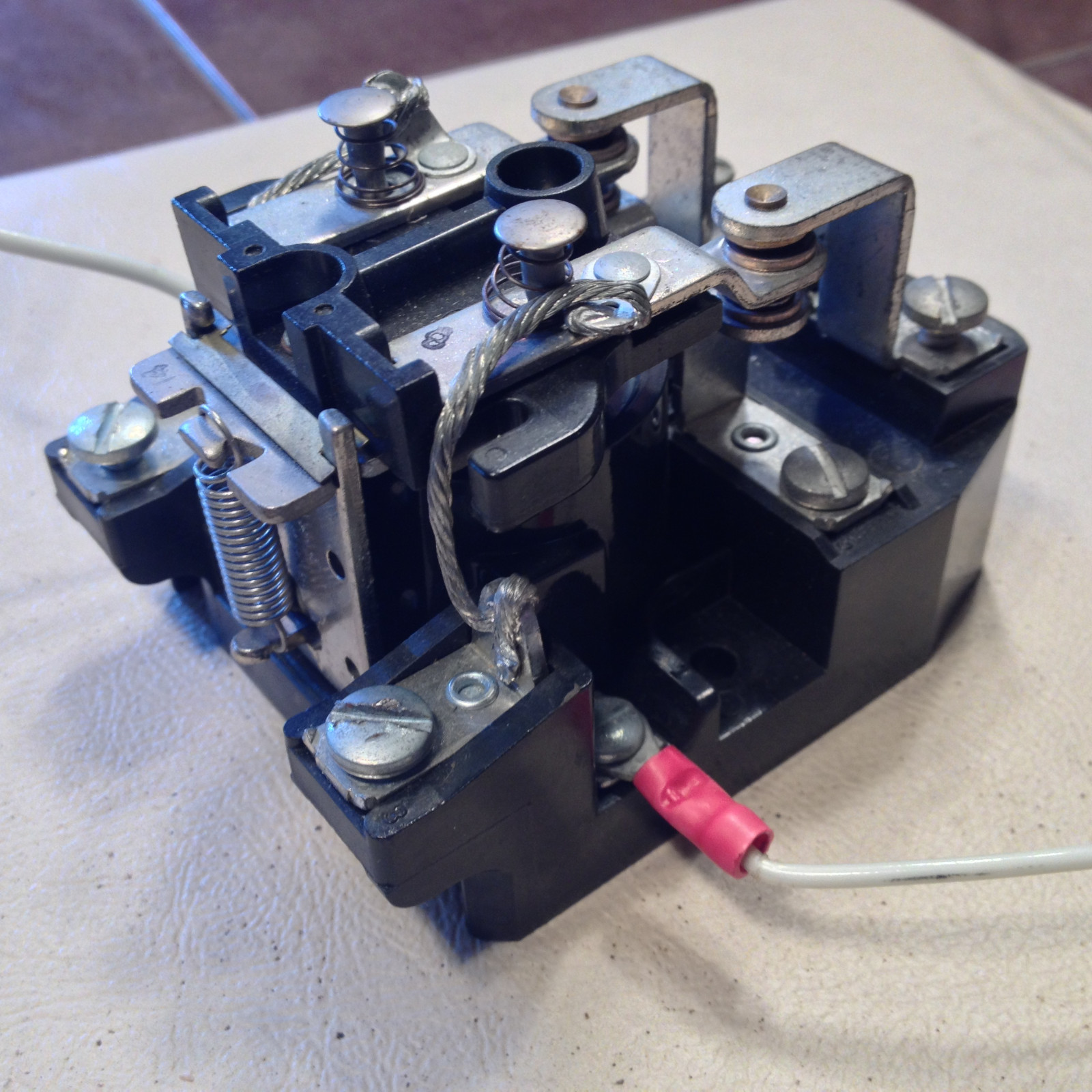AMF Potter Brumfield PRO-11DYO Relay, 12vdc