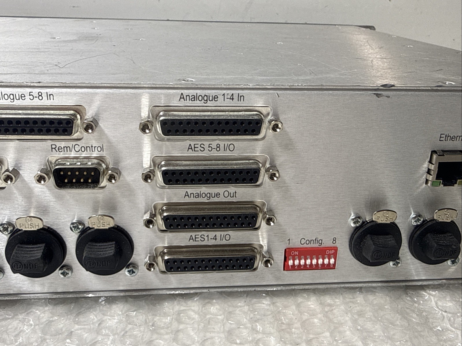TSL AVM-T-MIX Television System