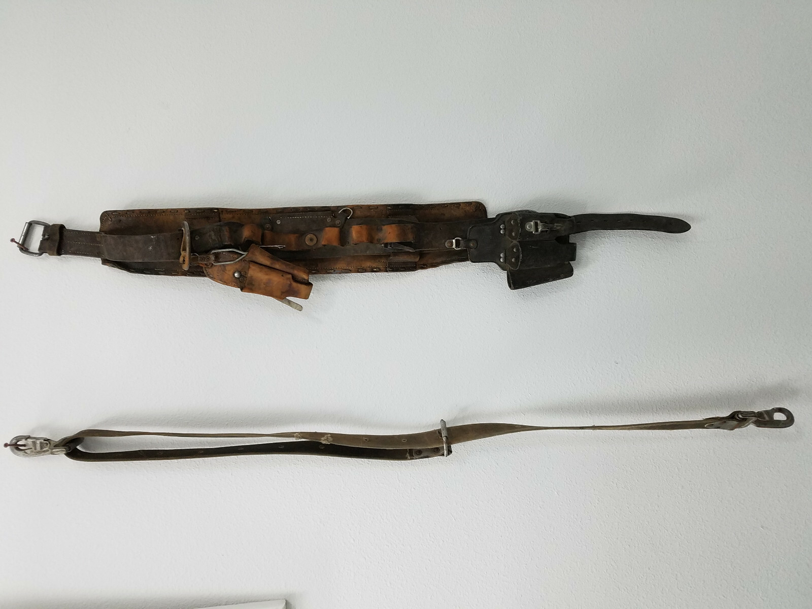 VINTAGE W.M. BASHLIN  LINEMAN BELT POLE CLIMBING WITH SLIDING POLE STRAP