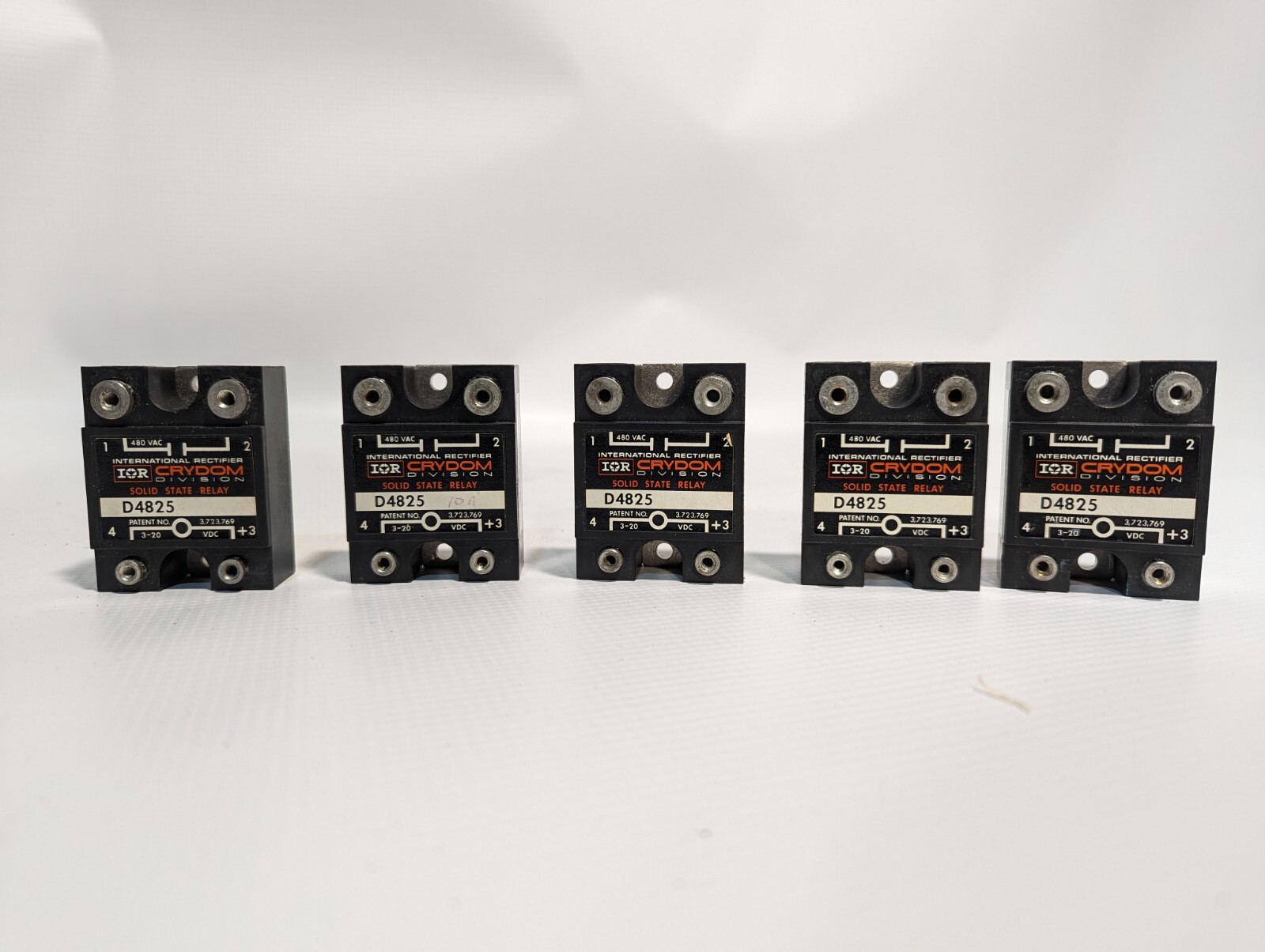 IR Crydom D4825 Solid State Relay, 480VAC