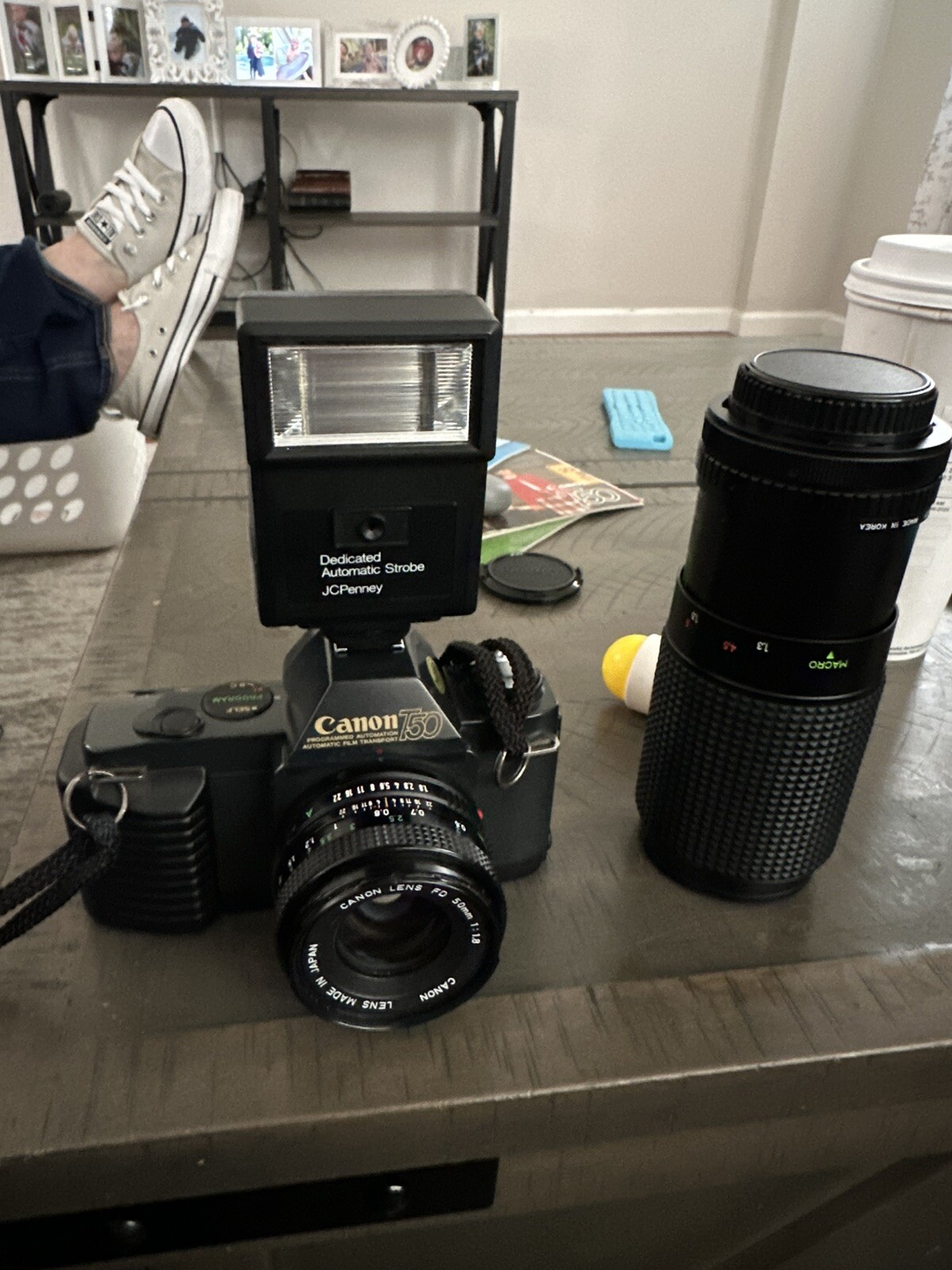 Canon T50 Black w/ Extra Lense Electronic Flash &Case