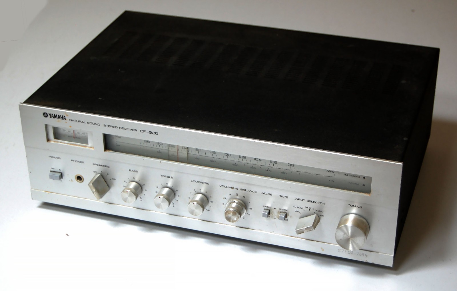 Vintage Yamaha Natural Sound Stereo Receiver CR-220 Amp Works Tuner No