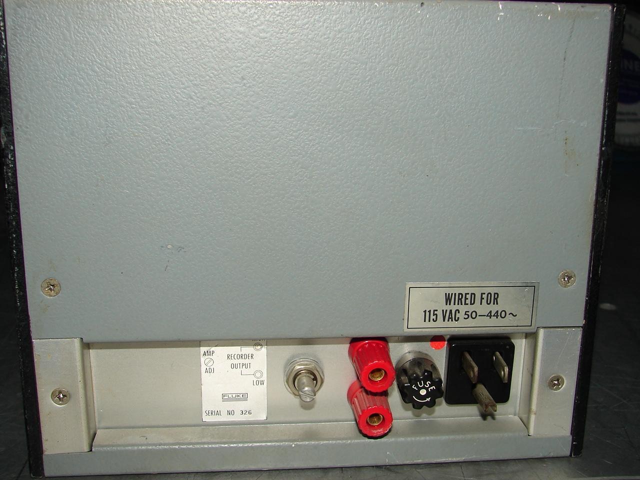 FLUKE 883A AC/DC DIFFERENTIAL VOLTMETER T3240