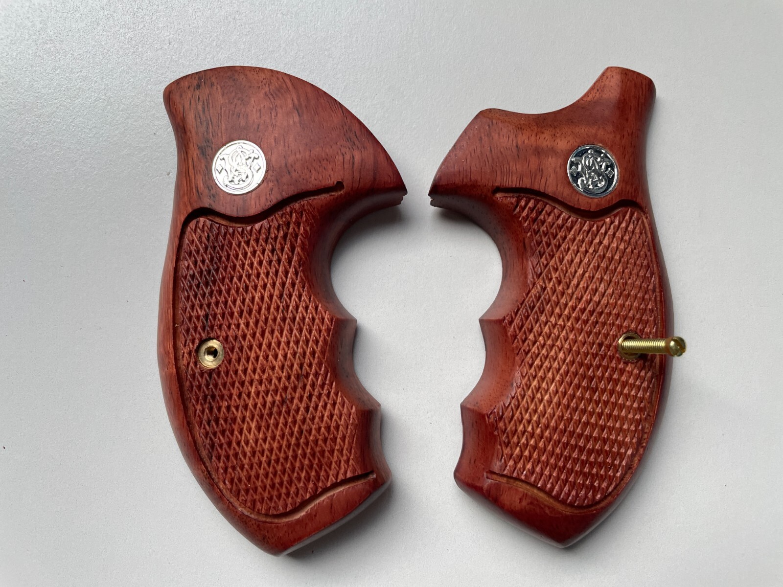 New Hardwood Grip For S&W, K/L Frame Round Butt Revolver Opened Back