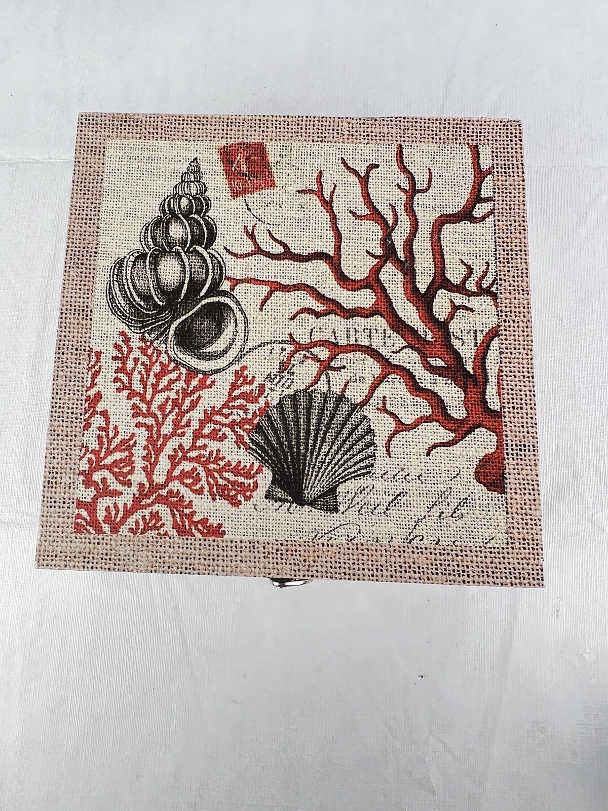 9.5x9.5x4.75 Trinket Box Tree Scallop Sea Shell Hinged Hook Closure