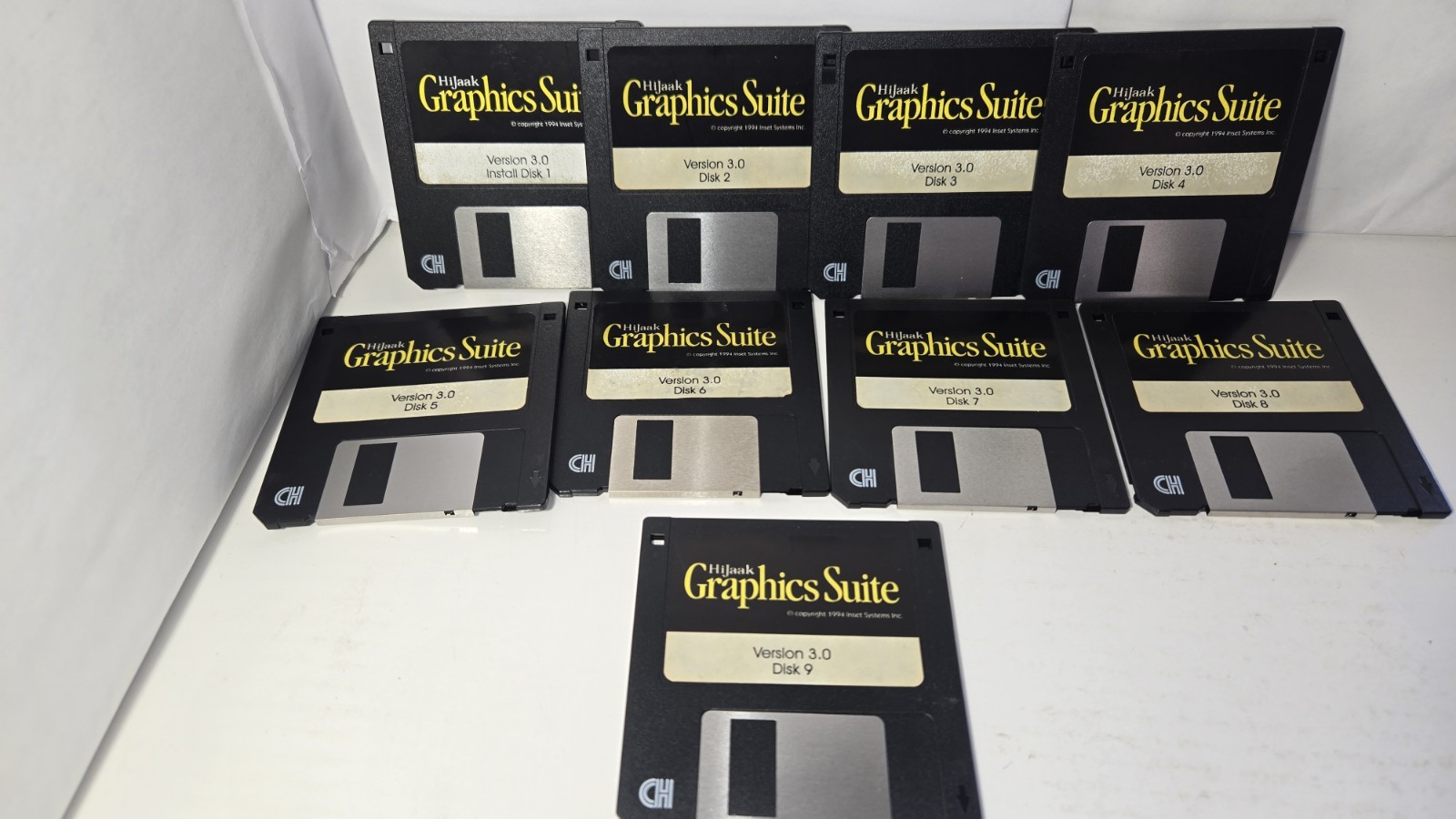 HiJaak Graphics suite Windows (9 Disk) Version 3.0 Software 3.5" Floppy Disk
