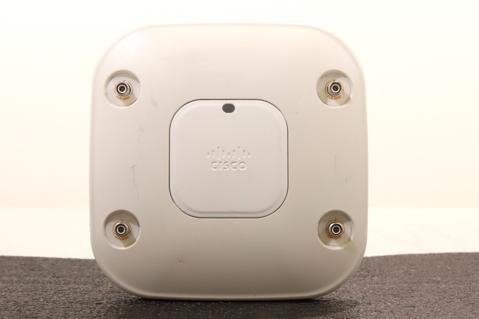 Cisco Aironet 3602E Dual-Band Wireless Access Point P/N: AIR-CAP3602E-A-K9 V01