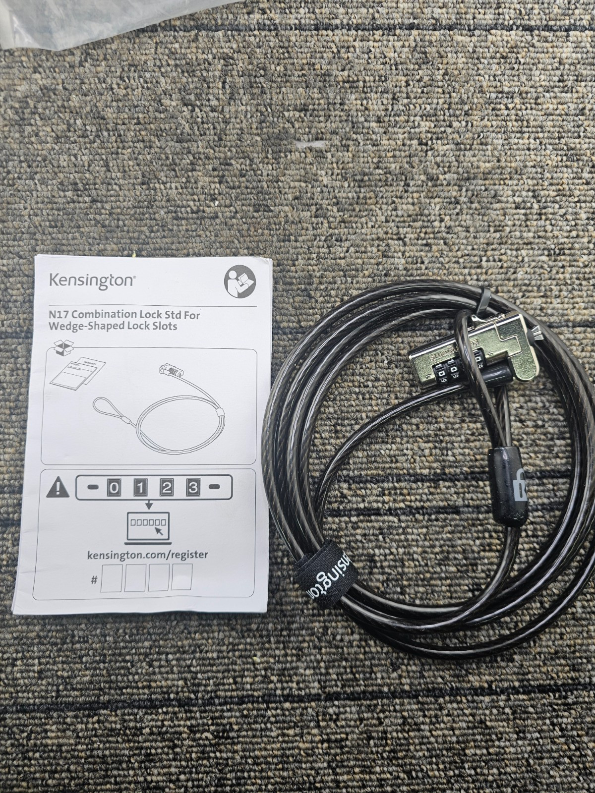 KENSINGTON N17: 4-Code Combination Security Lock For Wedge-Shaped Lock Slot