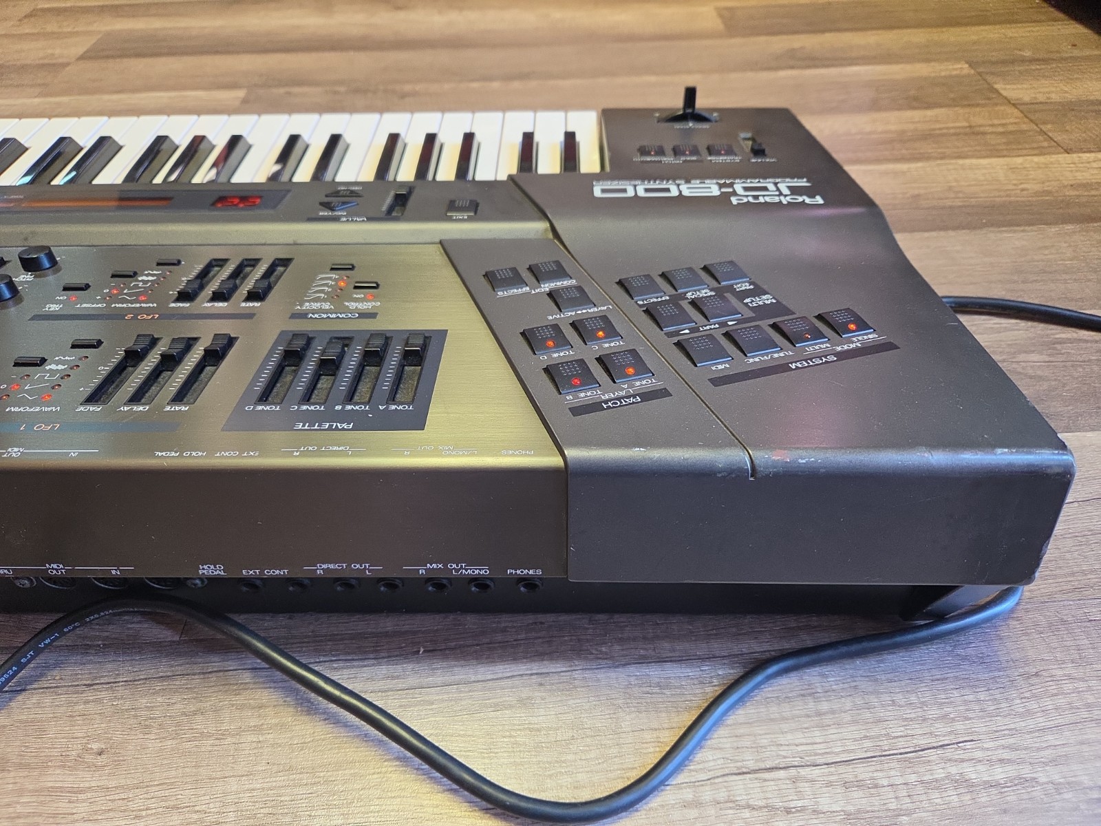 Roland JD-800 Digital Synthesizer Tested Working