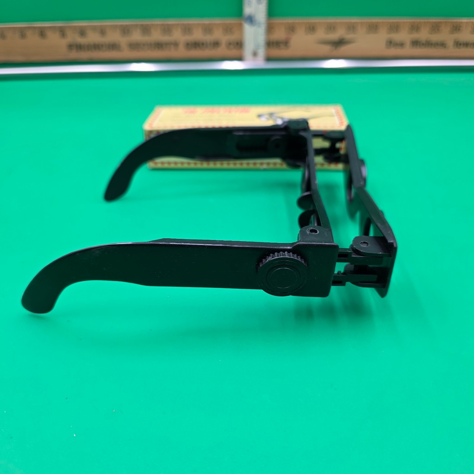 Vintage The Spectator Binocular Glasses Black Compact Viewer with Original Box