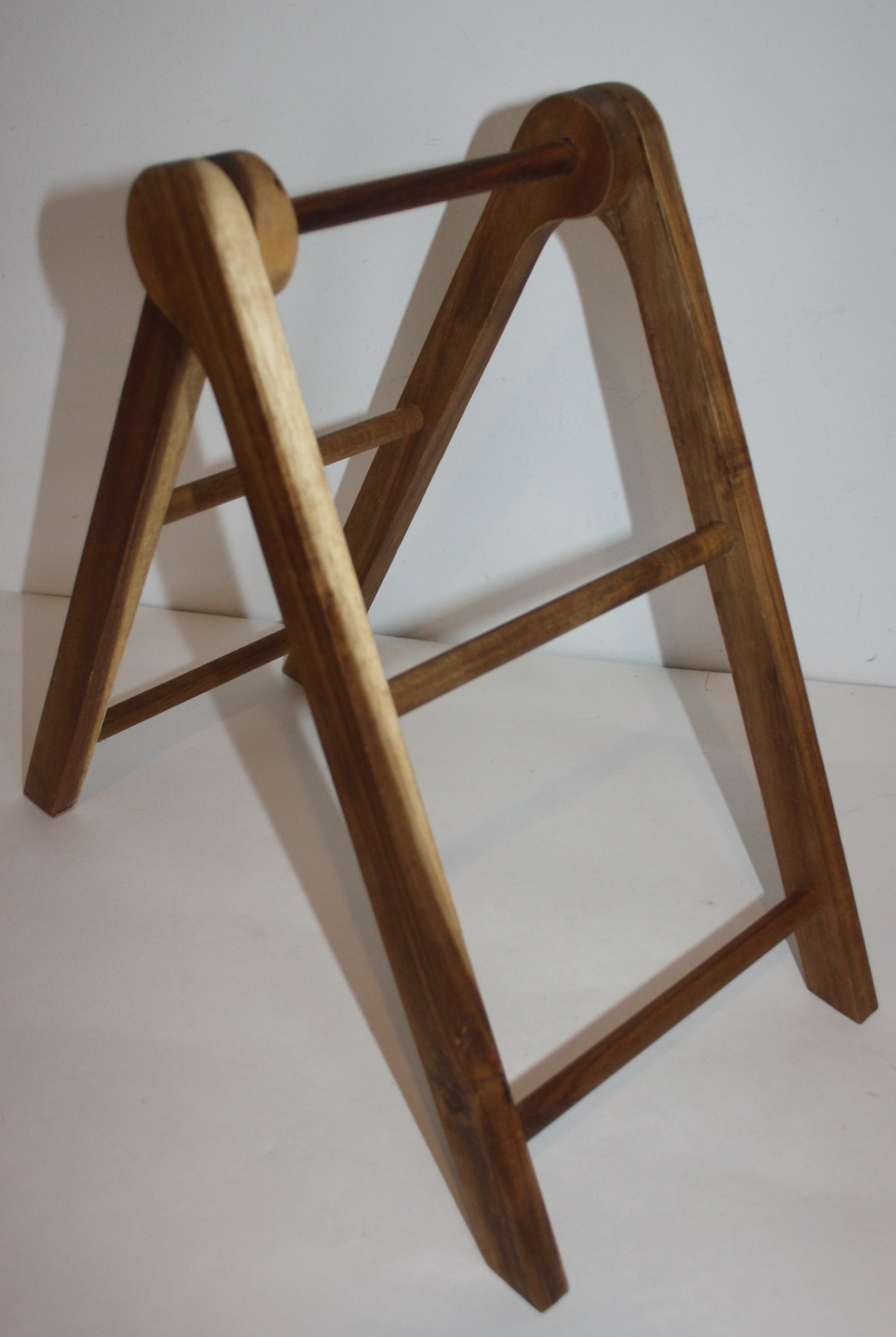 Small Acadia Wood Display Stand Ladder Rack