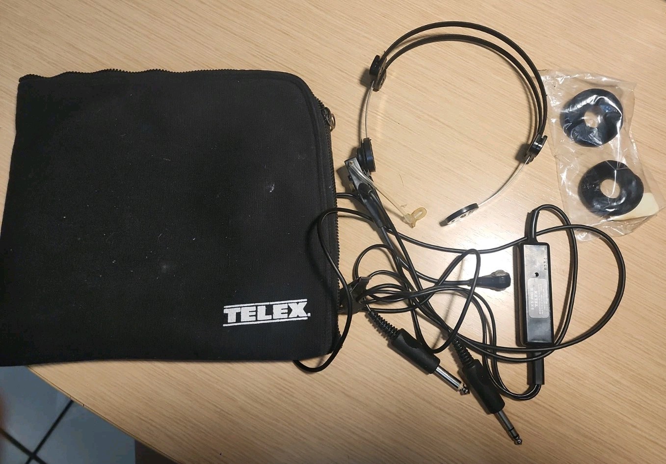 Telex 5x5 Pro II Headset For Parts Not Working