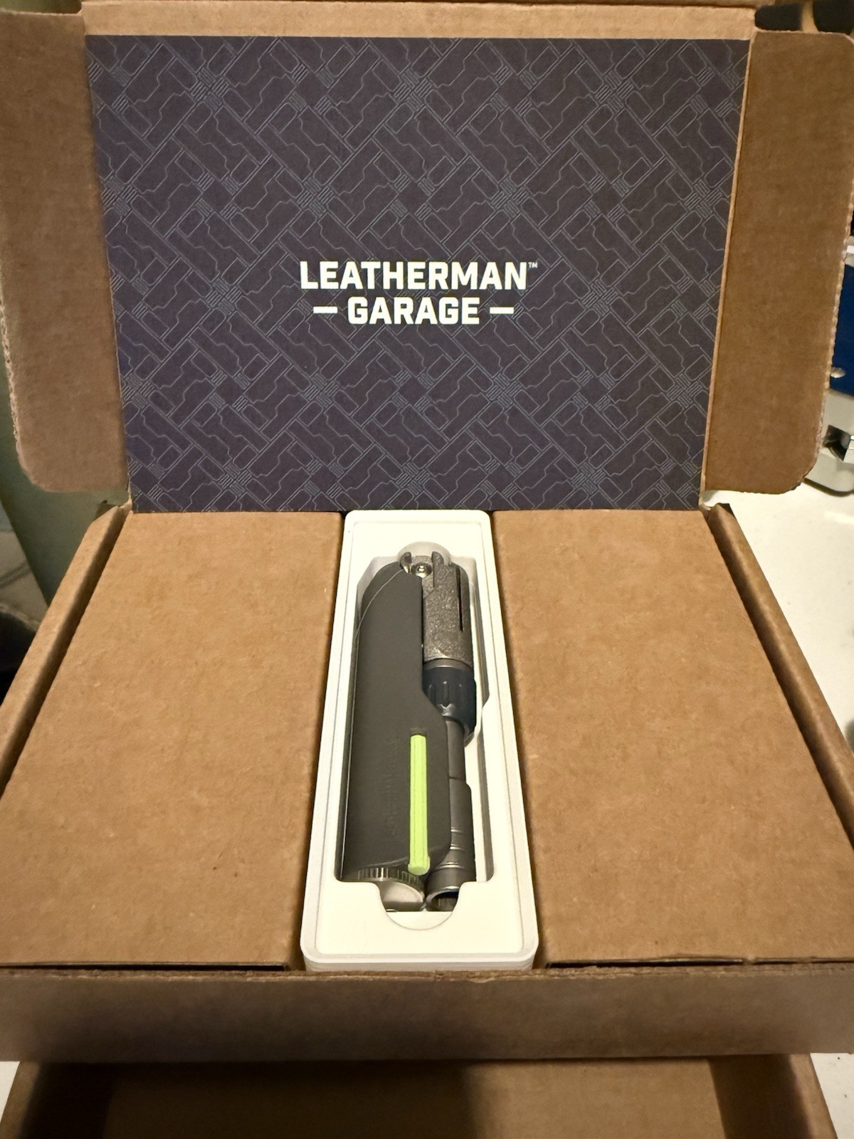 Leatherman Garage Batch #009 Adapter IN HAND