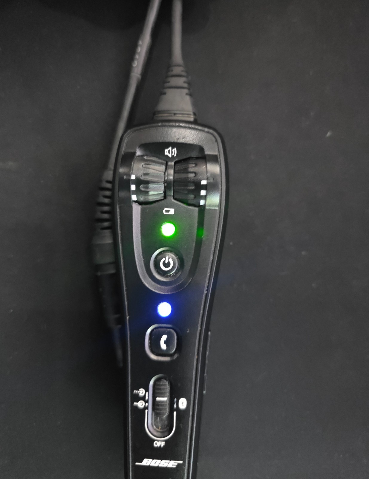 Bose A20 Aviation Headset with LEMO 6 Pin Plug, Bluetooth and Soft Case.