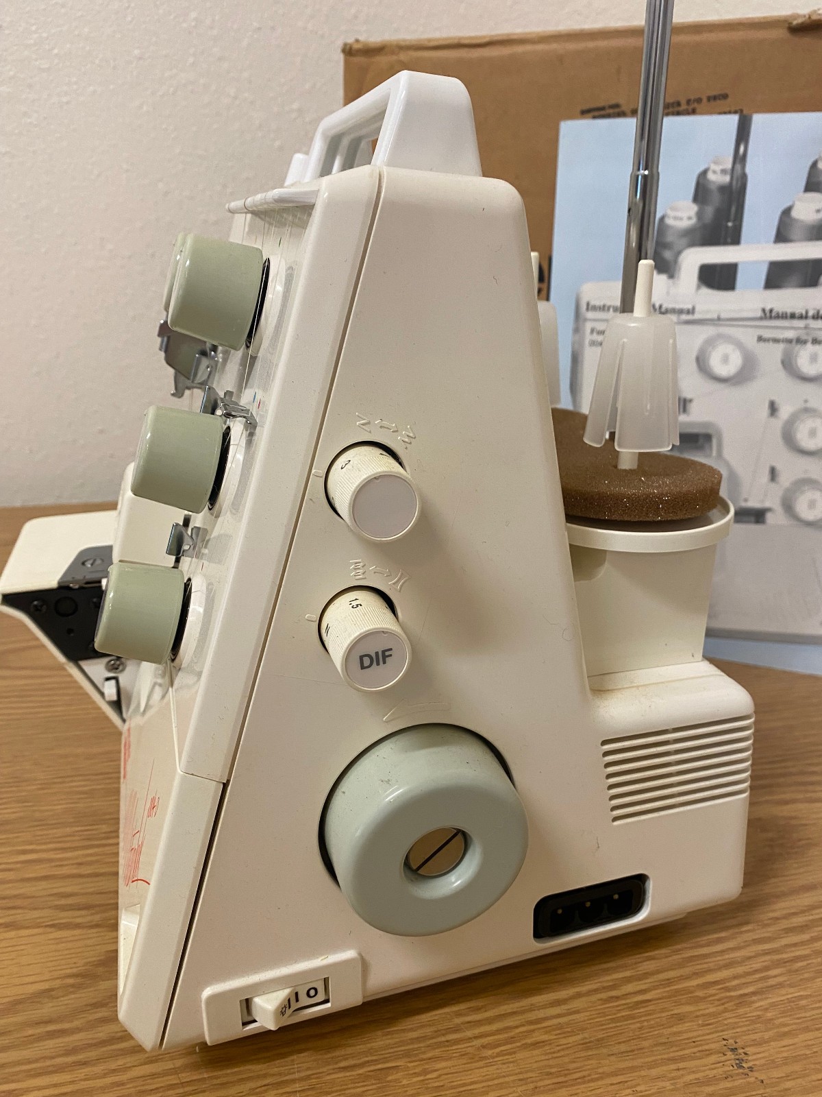 Bernina Bernette FunLock 004-D Serger Sewing Machine with Tools / Original Box