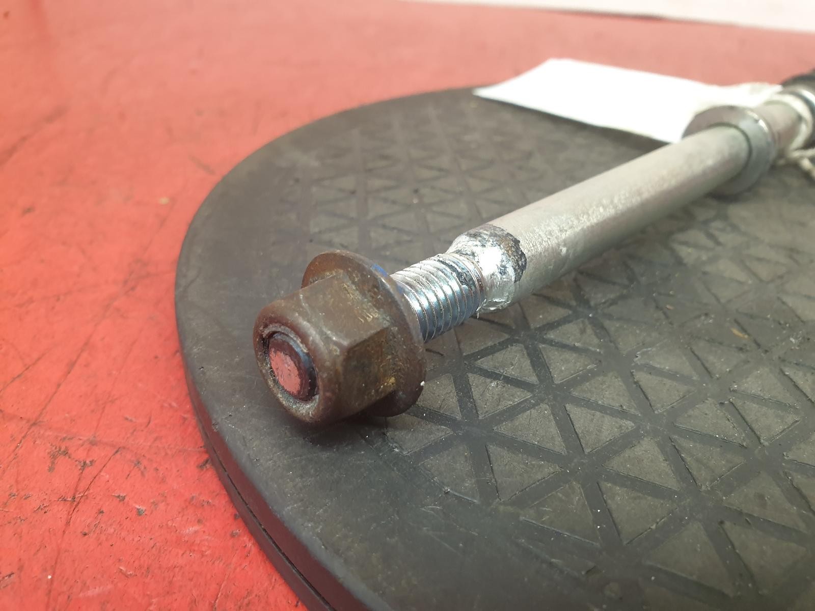 APRILIA SR GT 125 FRONT SPINDLE 2022