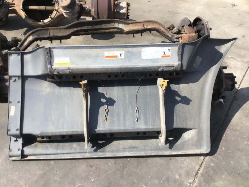 For 2016 FREIGHTLINER CASCADIA 113 SIDE FAIRING N/A , CO