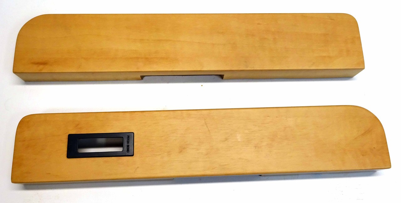 Yamaha DGX 640 Wooden End Piece