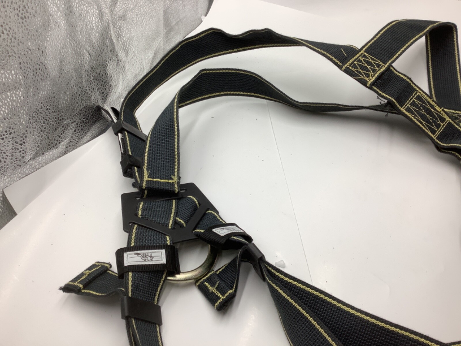 MSA Safety Harness Standard (130 to 310 lbs) Polyester Strap Black