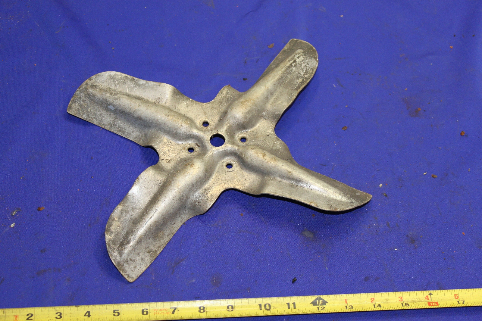 Triumph Spitfire Original 62-70 Cooling Fan Assembly