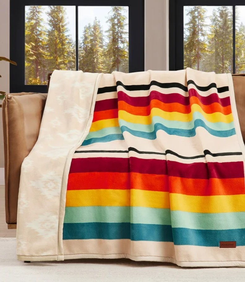 Pendleton Reversible Plush Throw, Mount Foraker 50x70in 100% Polyester, Soft NEW