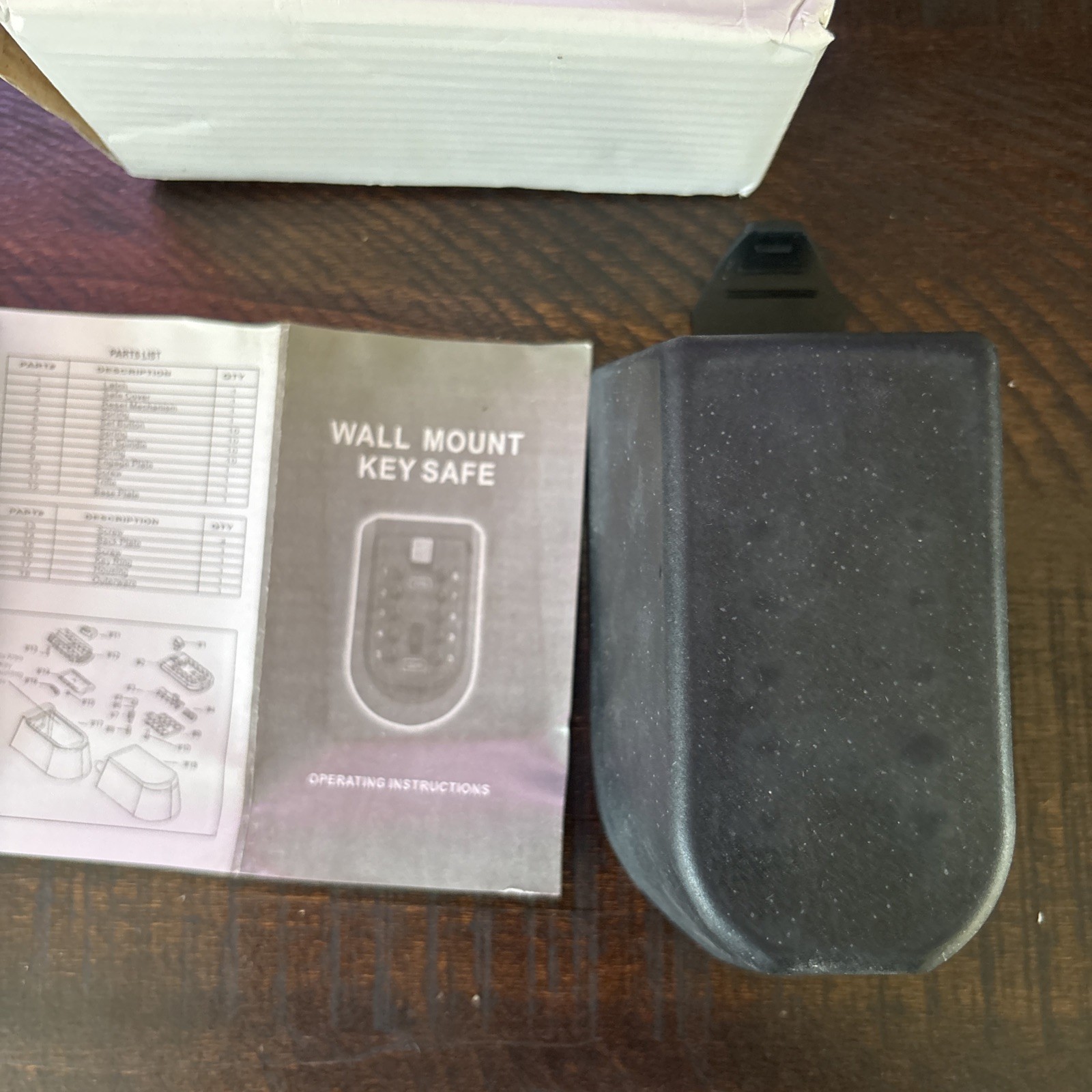 Wall Mounted Outdoor Key Storage Lock Box 10 Digit Push-Button Combination