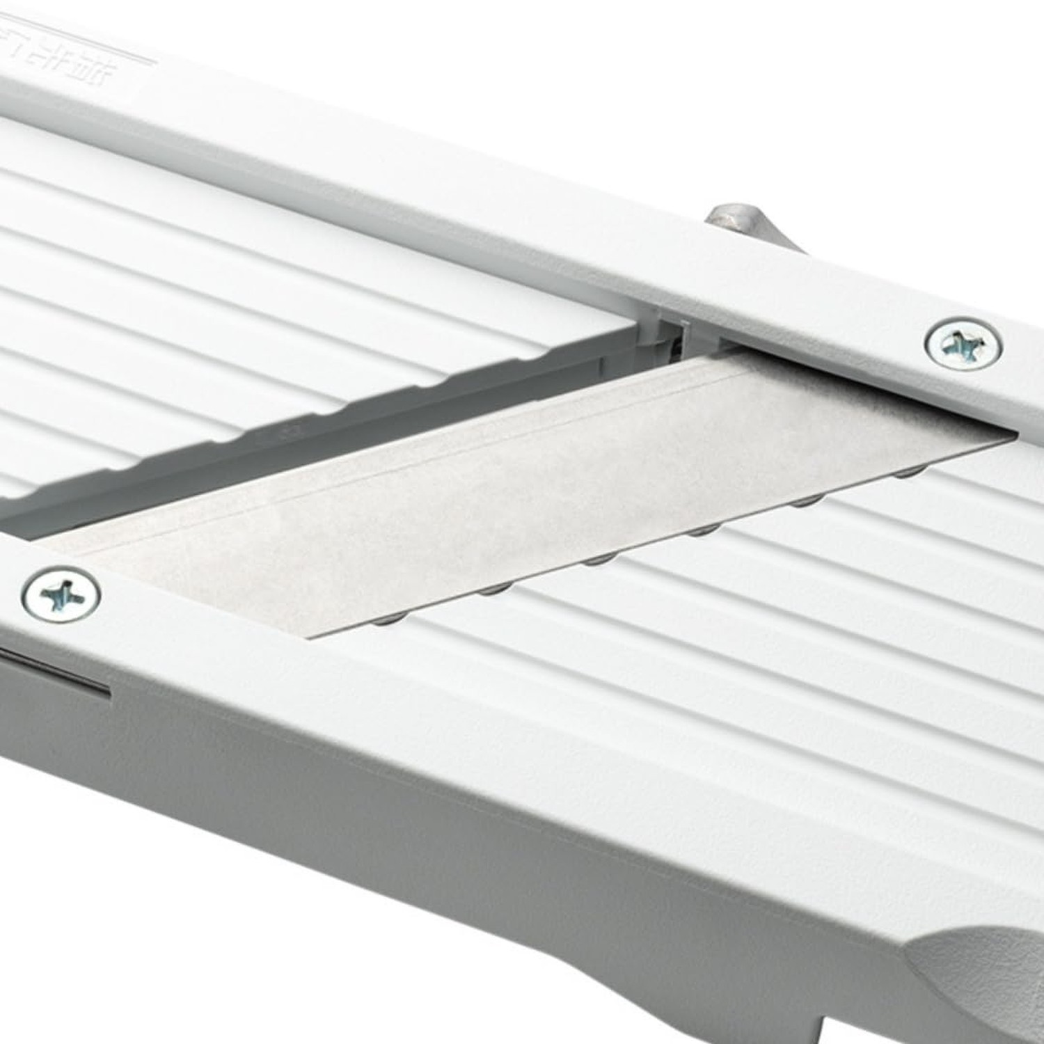 Benliner No. 647778 Benliner No. 64 Perforated Flat Blade