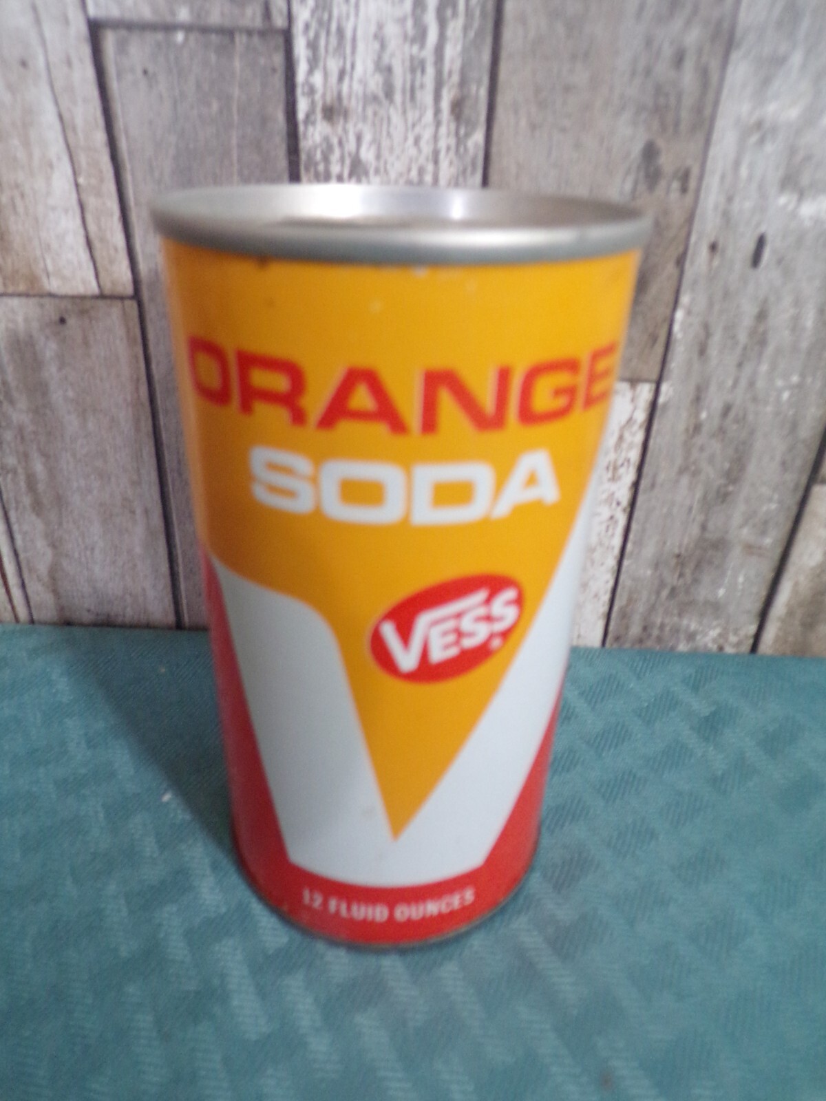 1960S VESS orange SODA STEEL PULL TAB  SODA CAN  ST LOUIS MISSOURI