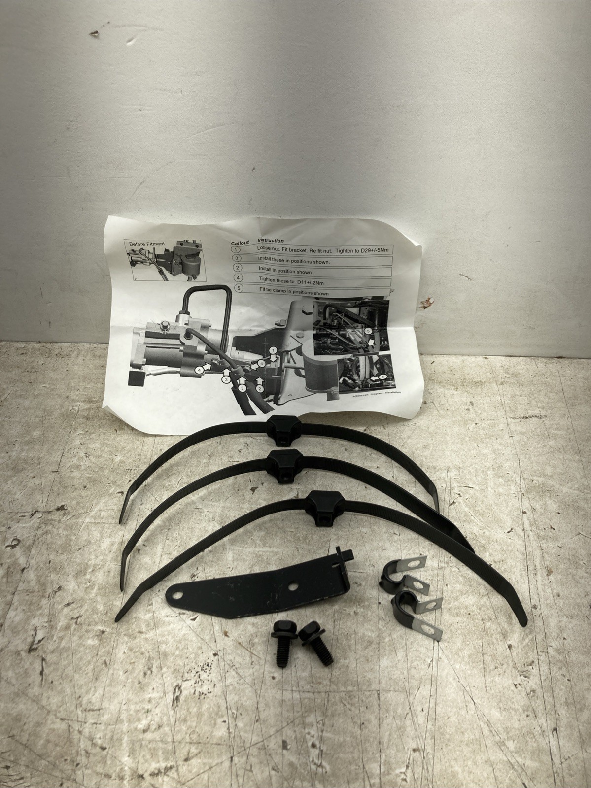 Genuine Workhorse Steering Line Mount Kit W8005797 (New Old Stock)
