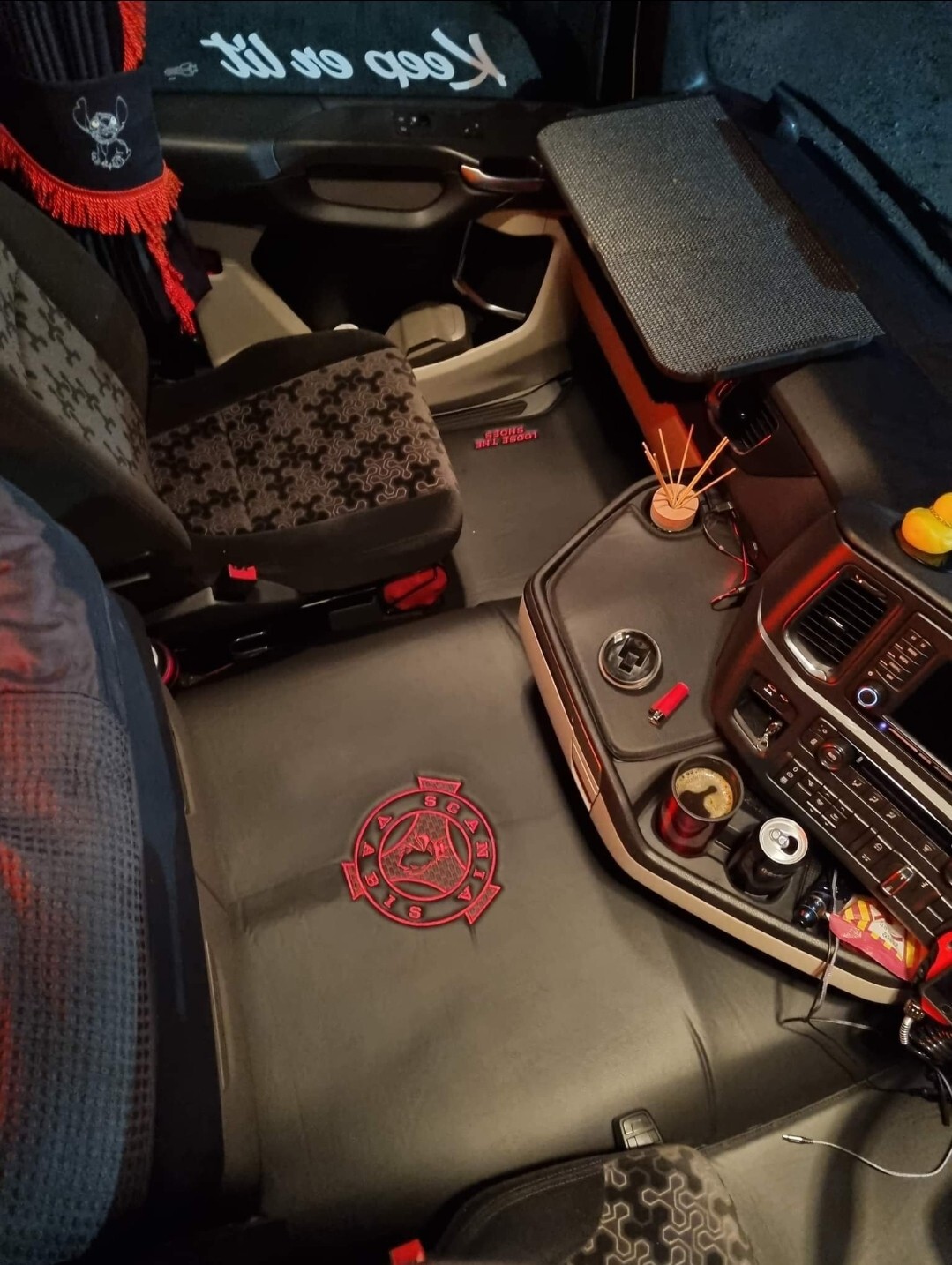 Scani R CAB NEXT GEN PREMIUM QUALITY FLOOR MAT SET RHD LHD SMOOTH