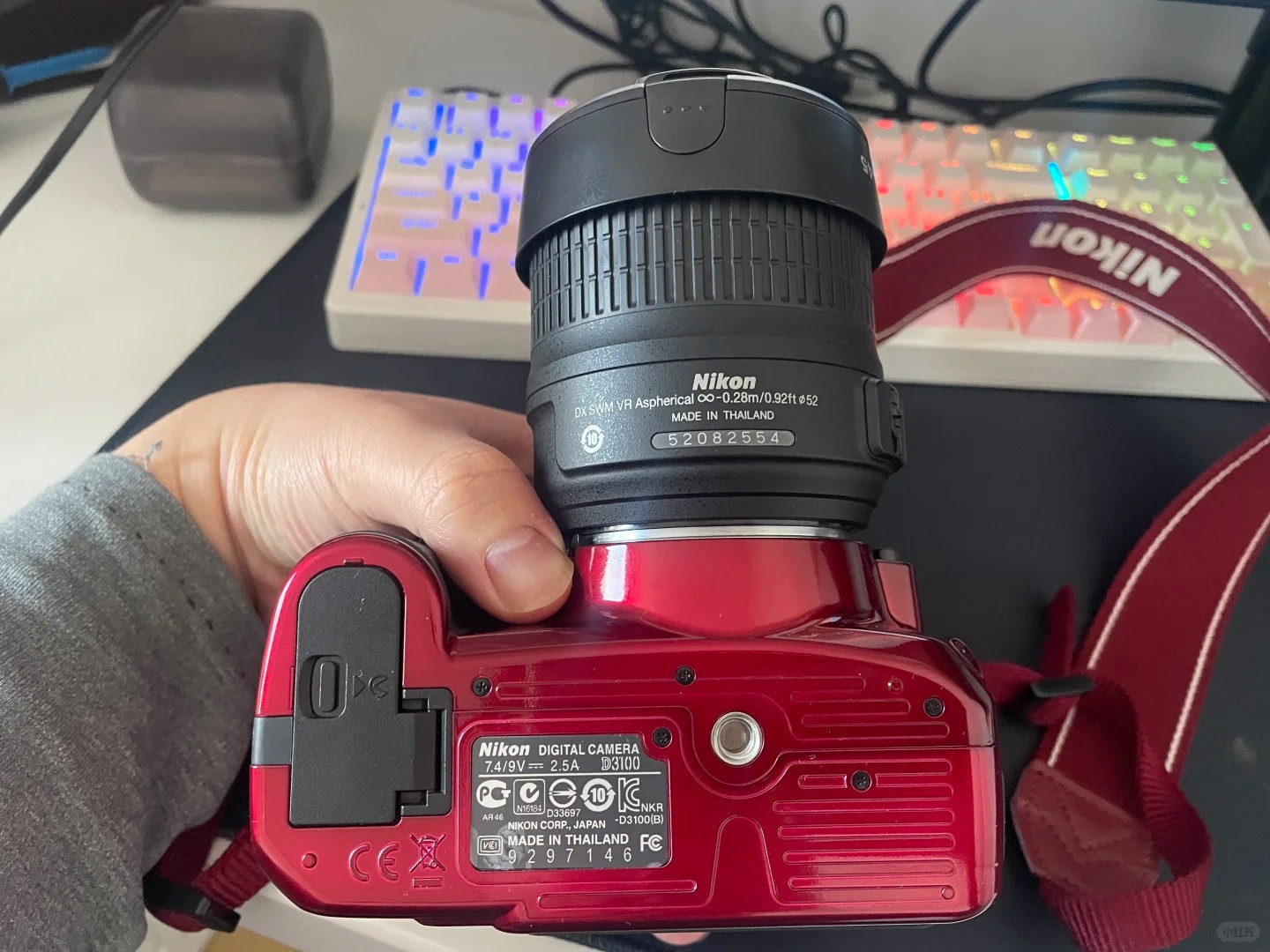 Nikon D3100 Digital Camera 14.20million Pixel Red Active D-Lighting Technology