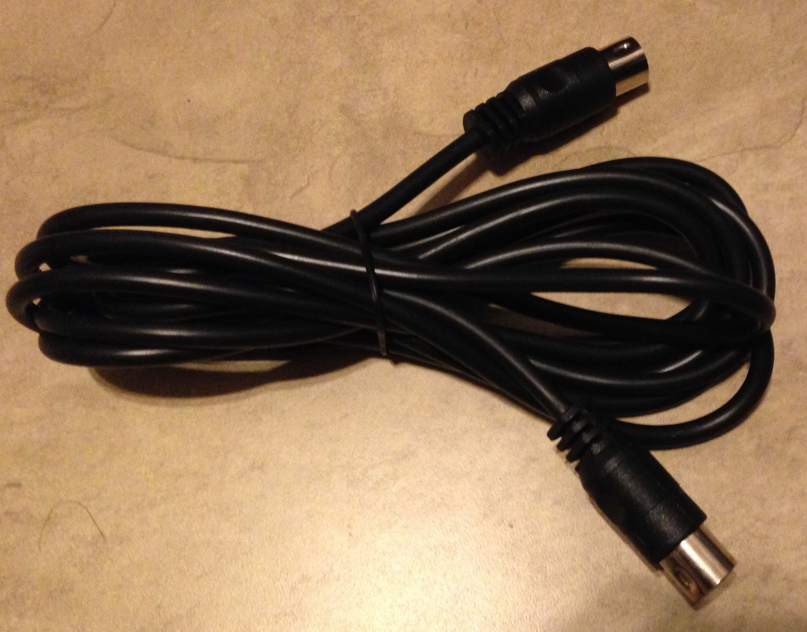 3' L Serial Cable Commodore 64 C64 Disk Drive & printer 1541 1571 NEW USA Seller