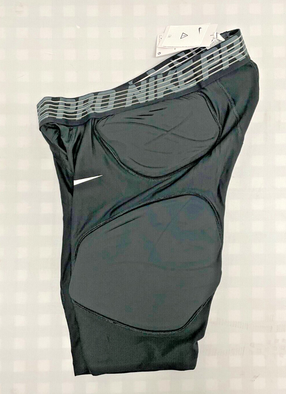 Nike NBA Hyperstrong Padded Training Shorts Size XXL 881966-010 - NWT