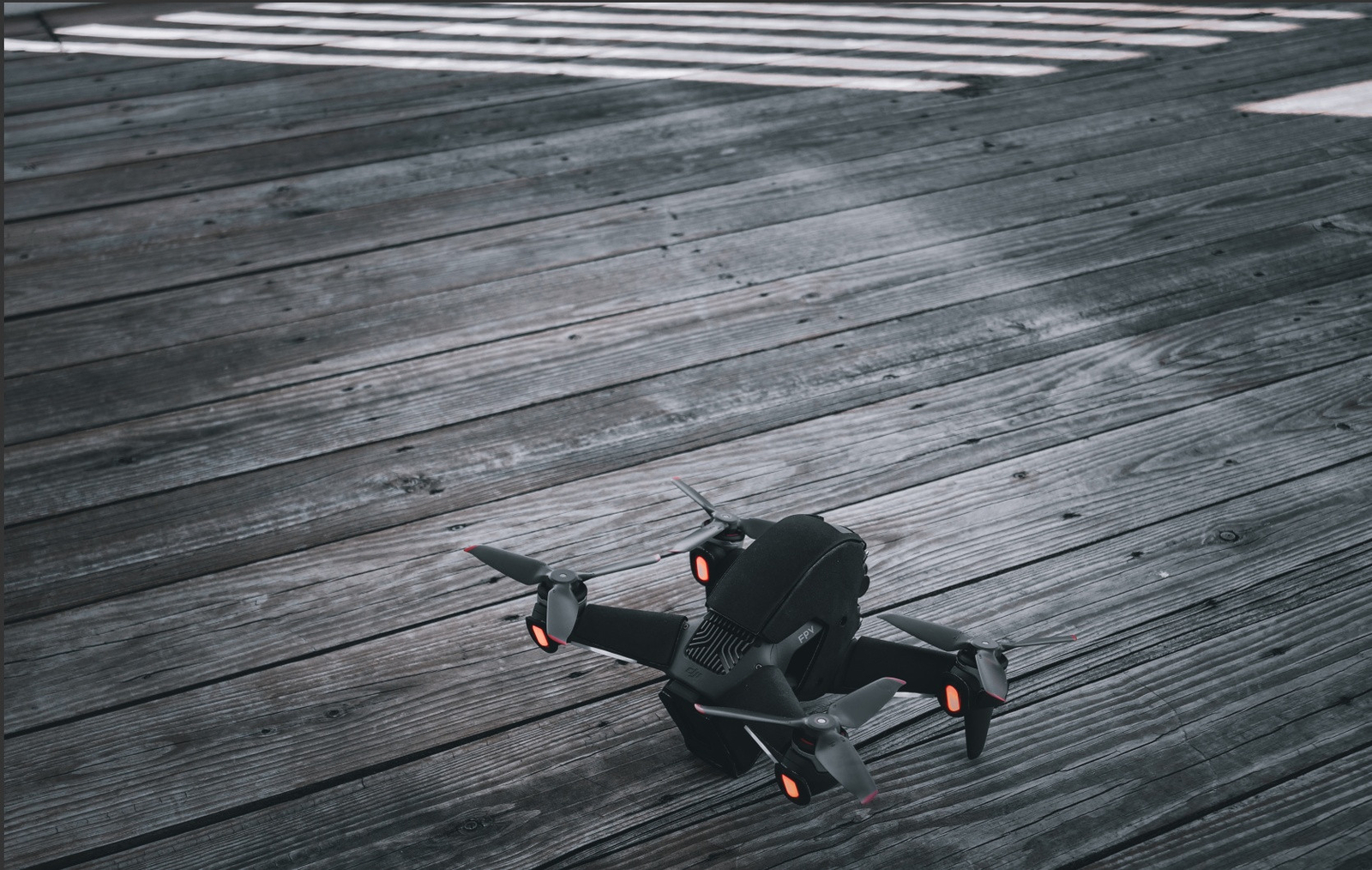 DJI FPV Rain Jackets: Impact & Water Resistant