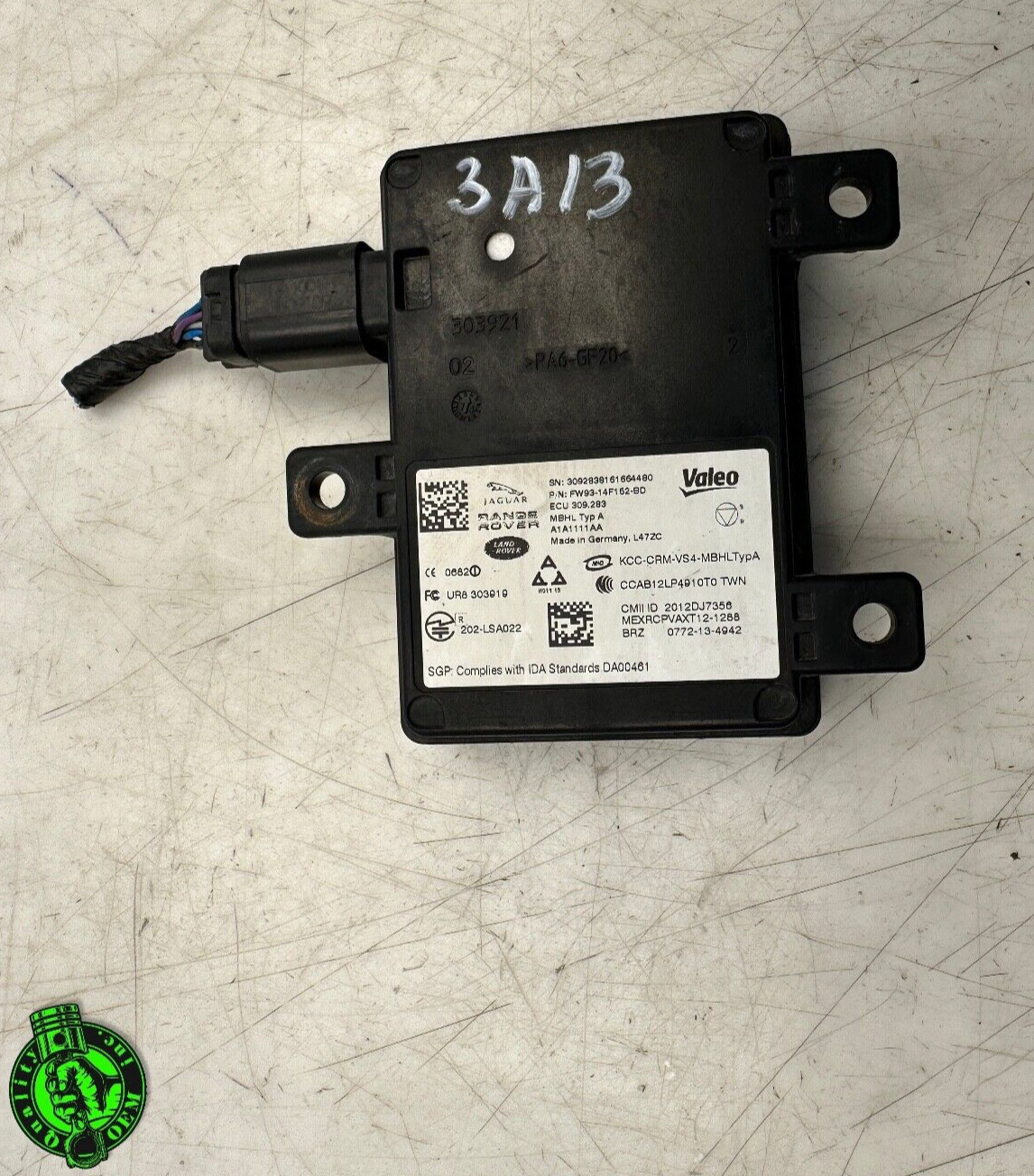 2016-2020 JAGUAR XE XF F-PACE REAR LEFT / RIGHT BLIND SPOT SENSOR CONTROL MODULE
