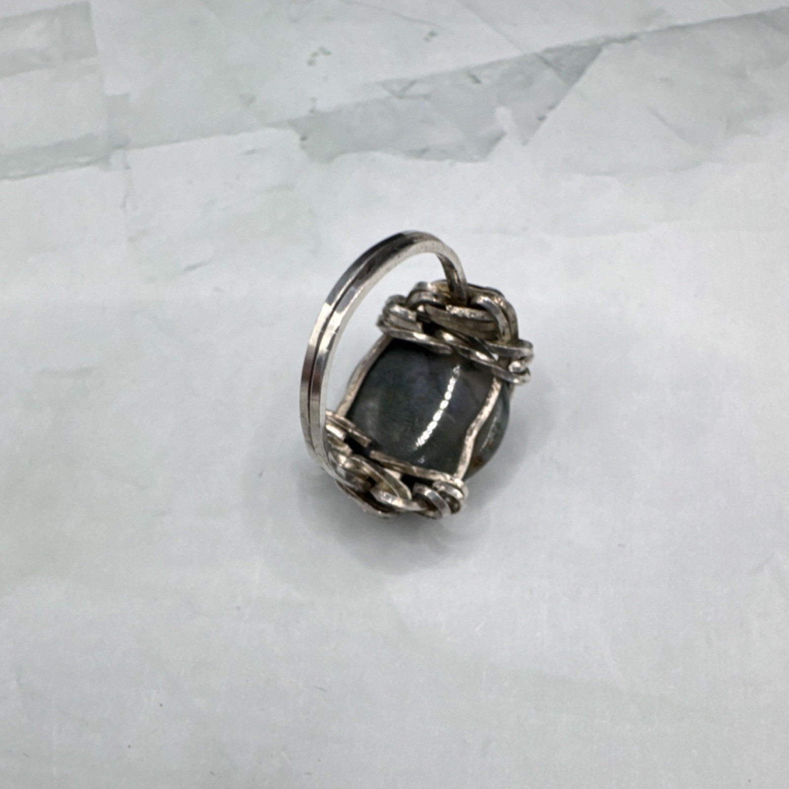 Vintage Handcrafted Silver Wire Wrapped Green Agate Cabochon Ring Size 8