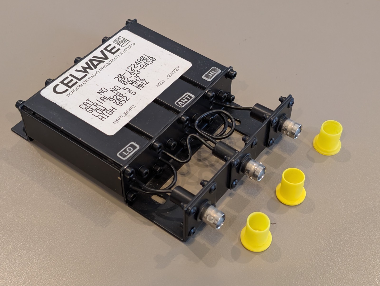 Celwave UHF Duplexer 928-960 MHz 4-Cavity BNC Tuned to 928.5/952.5
