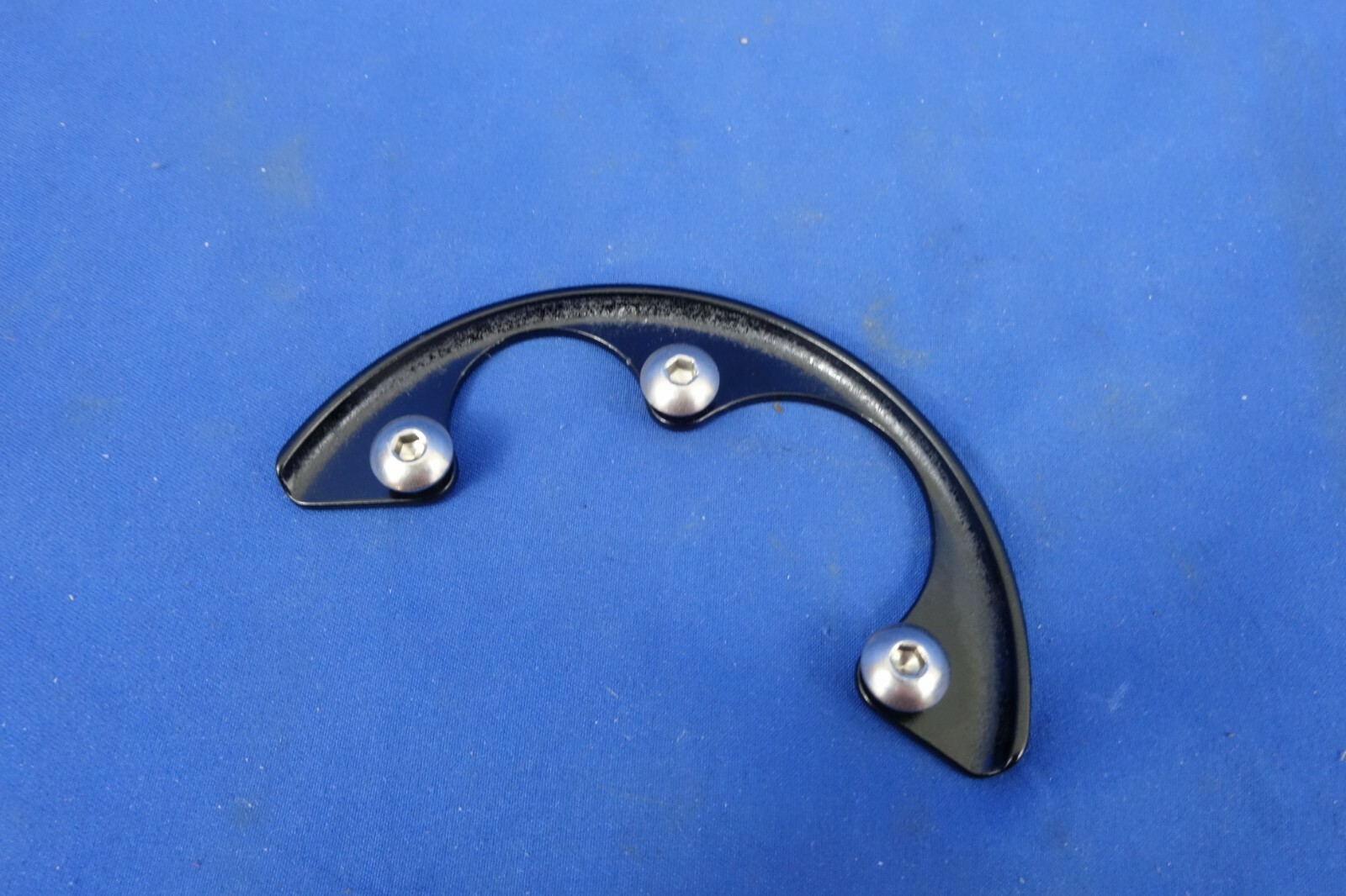 New Trek Bolt-on Chain Keeper Guard W310448 - Carbon Fuel EX, Remedy, Superfly