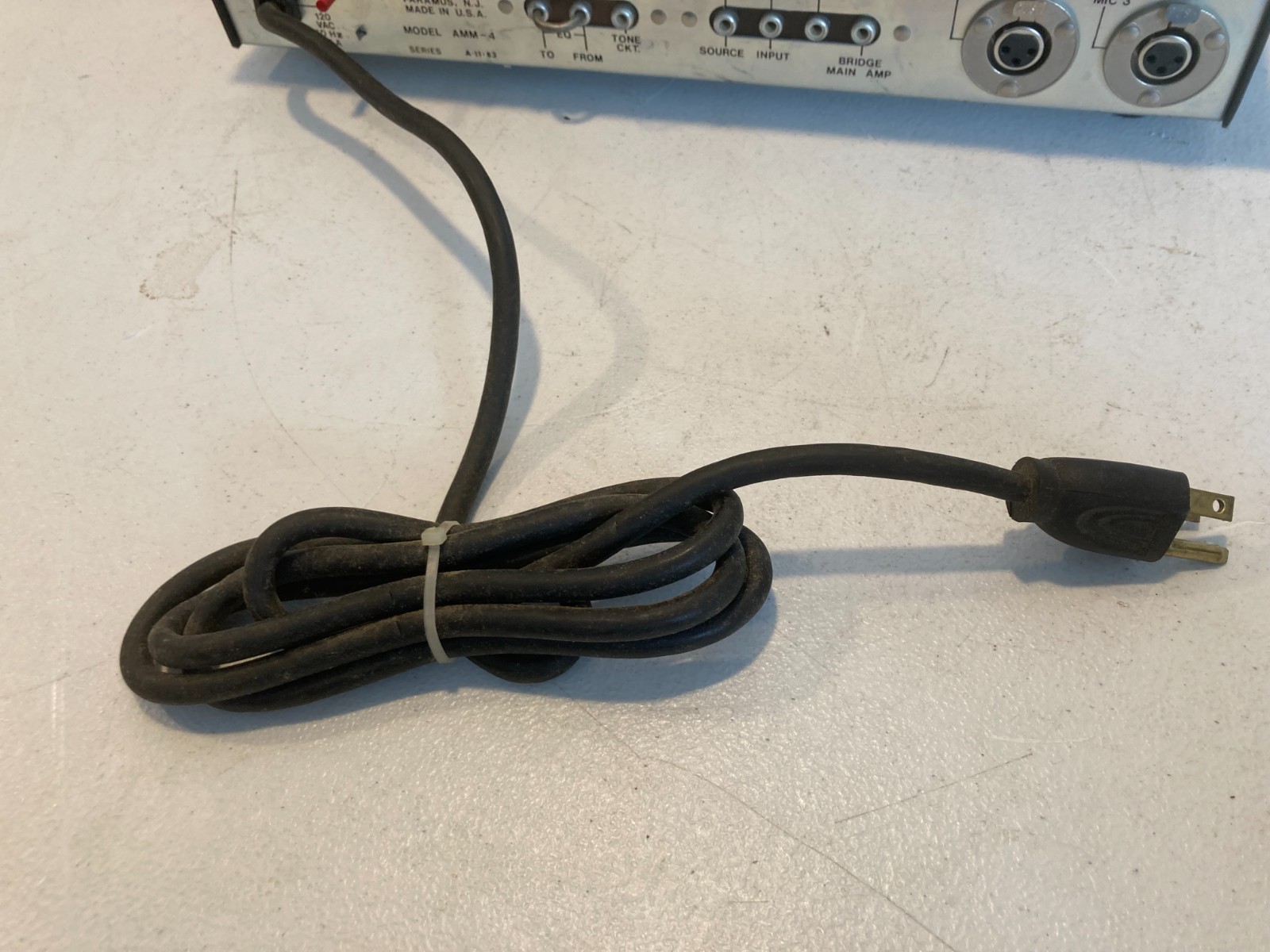 Bogen Amm-4 Amplifier With Rack Panel Mounts!