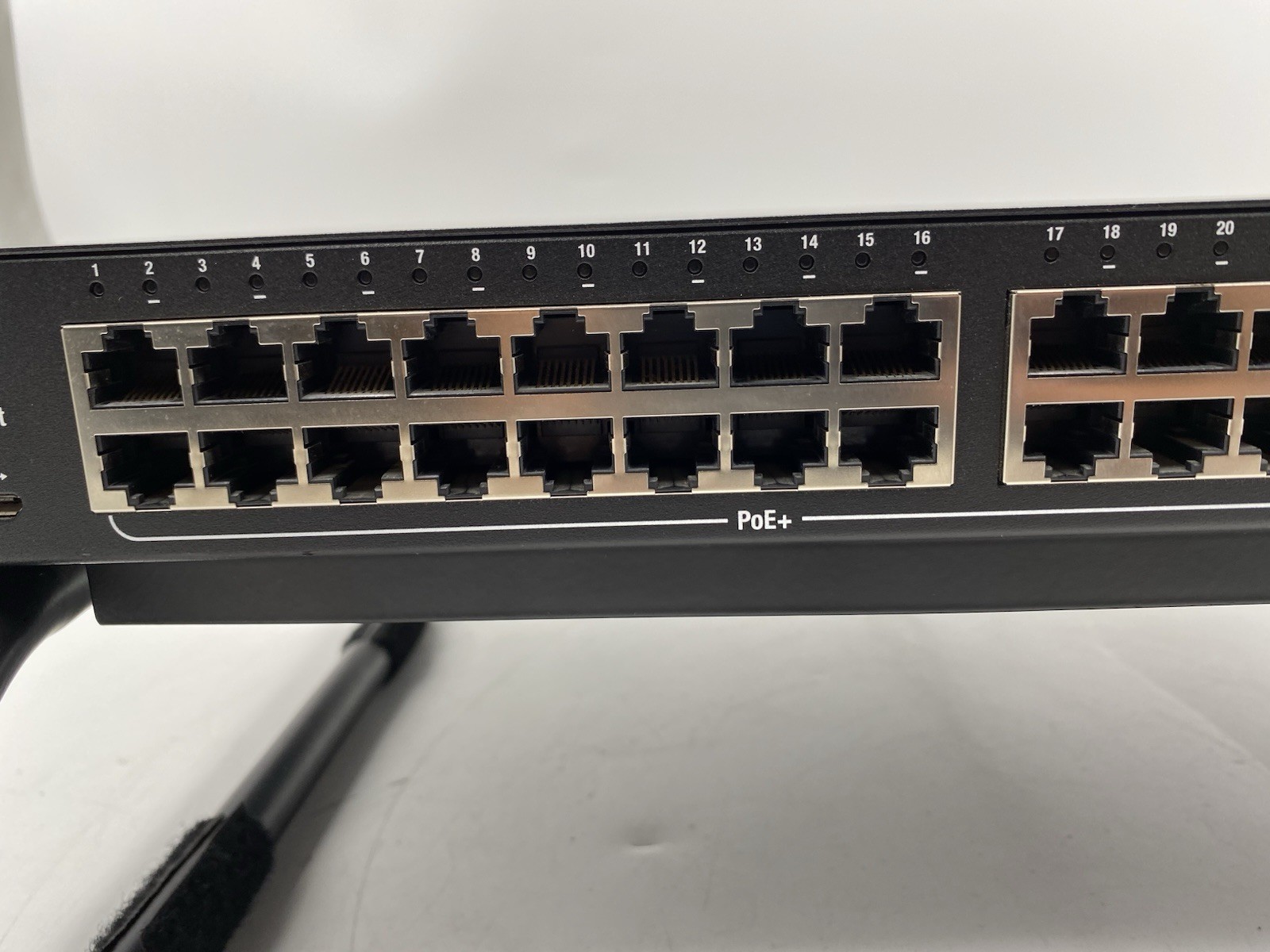 Pakedge MS-4424 L3 Managed Switch 24 Port POE+
