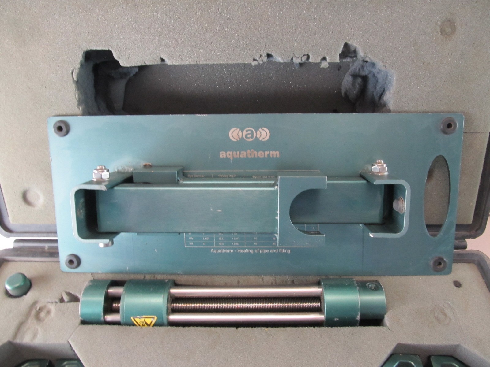 AQUATHERM HEATING PIPE CLAMPING CLAMP FITTING TOOL KIT JIG & STAND in Case
