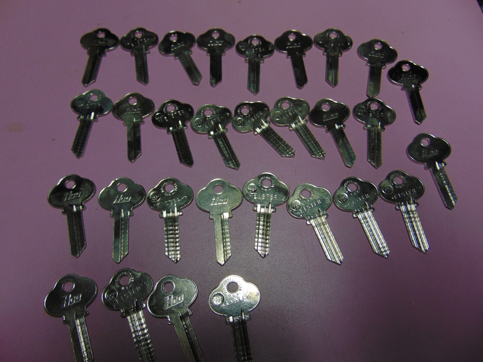 30  KEYS  SARGENT  1007 LC   5  PIN KEYS BLANKS UNCUT       LOCKSMITH
