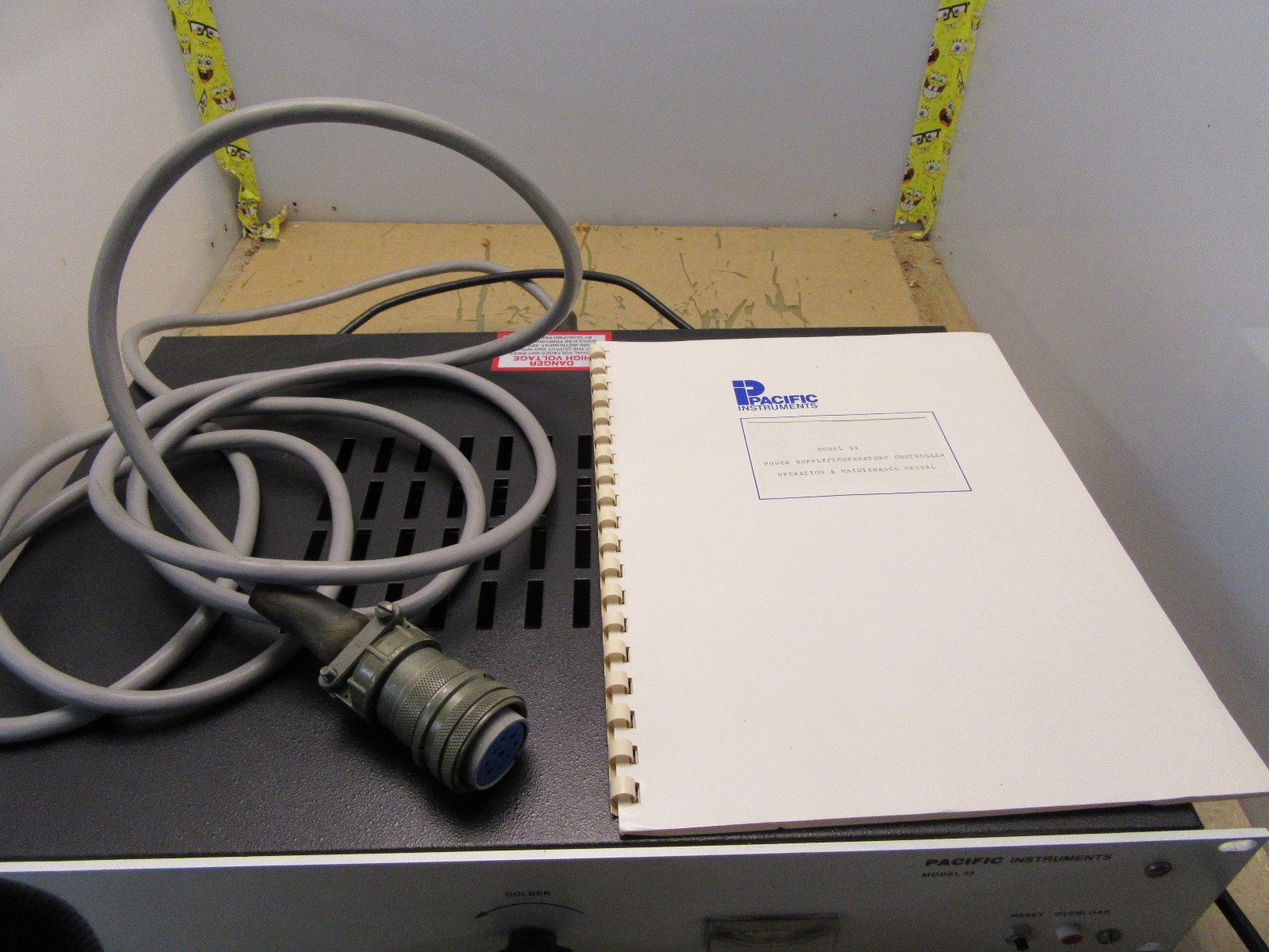 Pacific Instruments model 33 power supply/temperature controller [3*C-15]