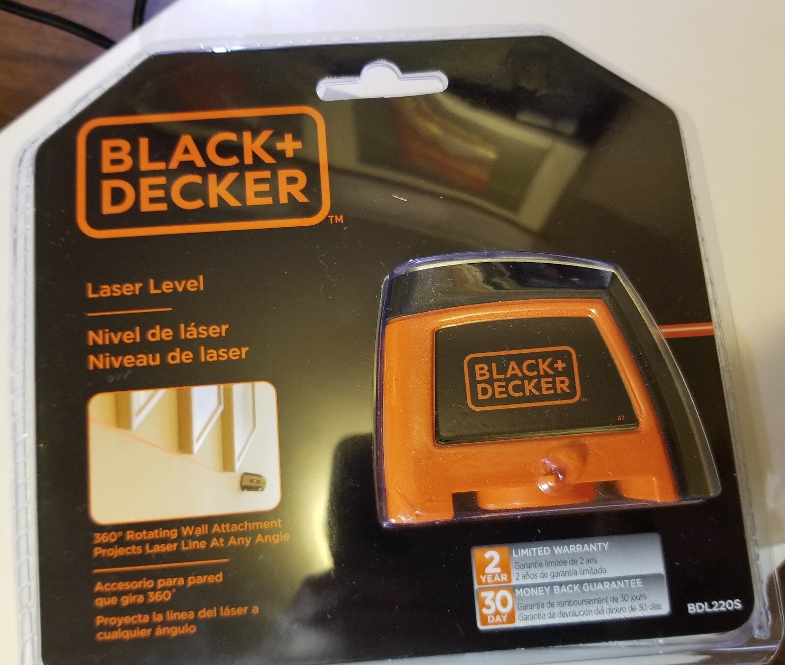 Black & Decker BDL220S Laser Self-Leveling  + 360 degree Wall Mount