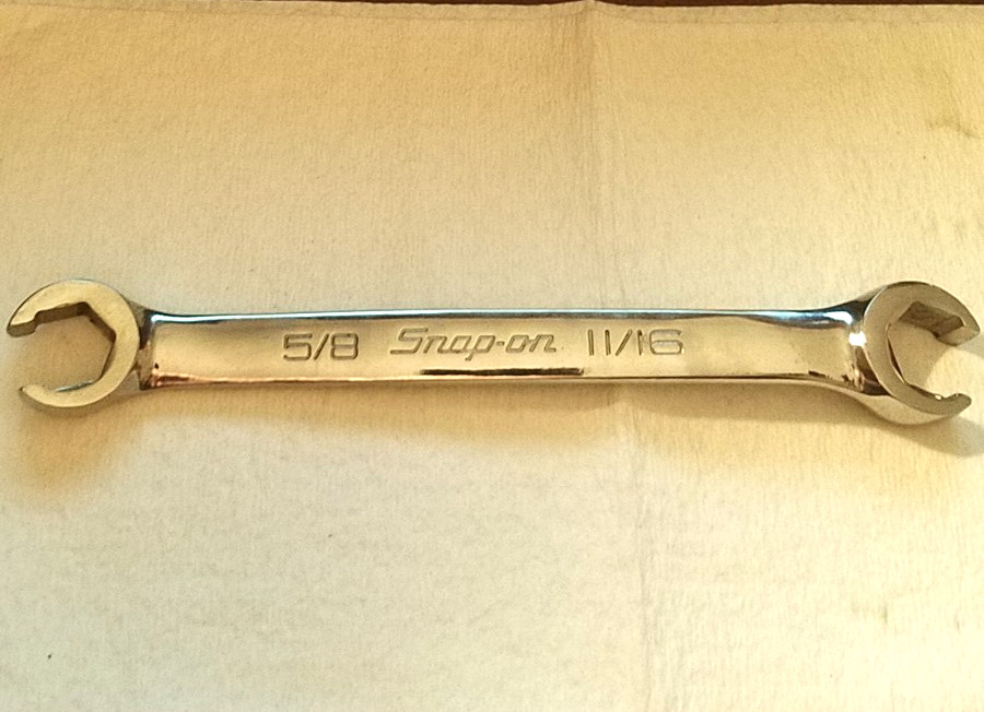 Snap On 5/8"- 11/16" 6-Pt. SAE Flank Drive Double End Flare Nut Wrench RXFS2022B