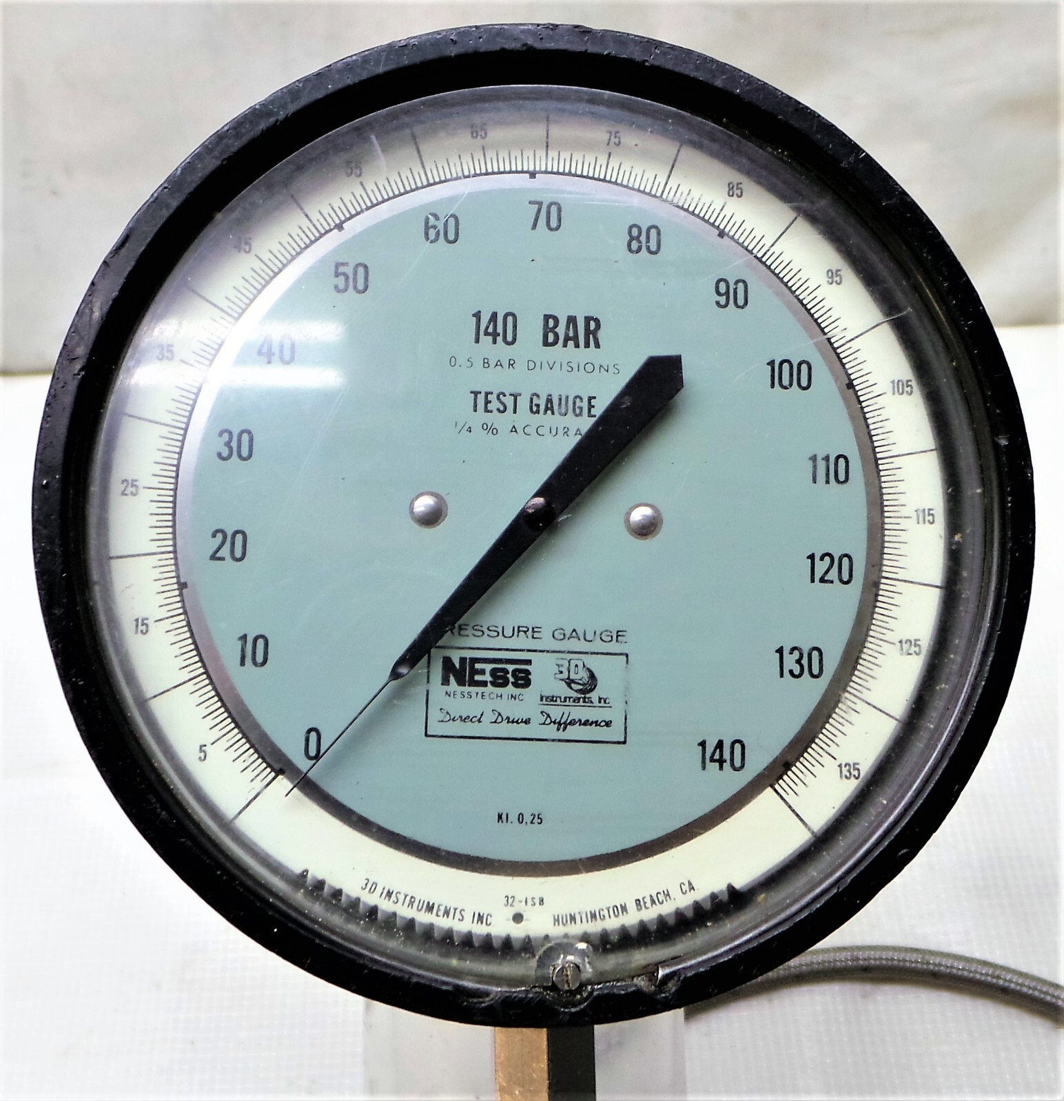 3D Instruments. 25544-22B51 Pressure calibrator.
