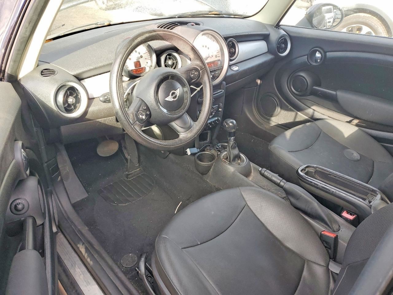MINI 1 2013 Glove Box 5008698