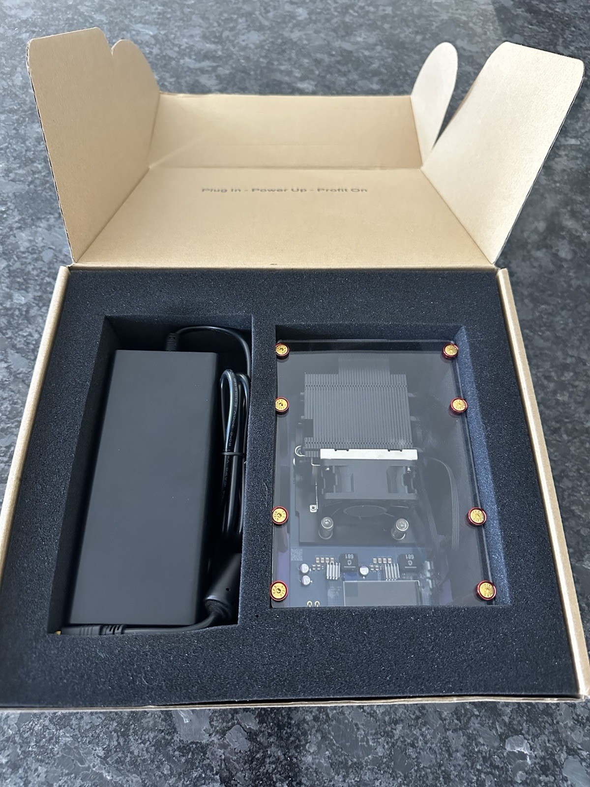 TinyChipHub ZYBER 8S Bitcoin Miner 6.4+ TH/s